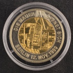 Medalha Comemorativa da ALEMANHA, 10º Aniversário da Reunificação e a Demolição do Muro - Berlin 12 de Novembro de 1989, Bimetálica, Peso 13 g, Diâmetro  26 mm, com Certificado de Autenticidade, Flor de Cunho.