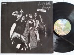 ALICE COOPER "Love It To Death" LP 1974 Br - Hard Rock. Selo Warner Bros Records WBLP 5.057.   ESTADO: Muito Bom.  Disco poucos riscos finos superficiais. Selo sem marcas. Capa marca em anel sinais de envelhecimento.