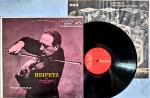 JASCHA HEIFETZ & BROOKS SMITH "Mozart Sonatas Nº 10 e 15" LP IMPORTADO US - Clássica.  SELO: RCA Red Seal LM 1958 / F2RP-8453.  DISCO: Excelente   CAPA: Muito boa.