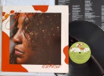 ROSA MARIA "Garra" LP + Encarte 1982 Br - INDEPENDENTE - MPB, Bossa, Soul.  Encarte simples com letra das músicas, ficha técnica e foto da artista. SELO: EP-001.    ESTADO GERAL: Muito bom.