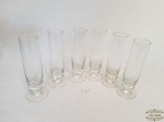 Hering -6 Taças Fluts em Cristal Translucido Hering . Medidas 17 cm altura x 4 cm diâmetro.