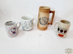 Lote 4 Canecas em Porcelana em Diversos Modelos. Medida maior  19 cm x 8 cm, a menor 8 cm , esta com alça colada