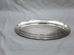 Travessa para peixe em aço inox Fracalanza. Medindo 50,5cm x 21cm.
