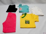 Lote de Roupas Infantis. Composto por 3 camisas, 1 calça e 1 short. Peças com marca de guardado. Tamanhos: 6 a 8 anos.