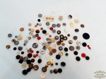 Lote com mais de 100 Botões Diversos Modelos