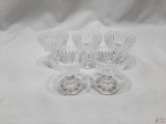 Jogo de 5 porta ovos em cristal lapidado. Medindo 6cm de diâmetro x 6,5cm de altura.