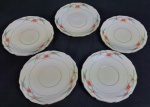 Royal Yvory - Cinco pires em porcelana tcheca na cor marfim com fina decoração floral. Medindo: 17,5 cm.
