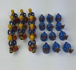 Arte Popular - Bumba meu boi, 23 miniaturas em barro cozido patinado. Medindo: 6 x 4 cm e 3 x 4,5 cm 