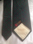 Celine, Paris. Gravata em seda pura. 