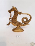 Escultura  cavalo marinho em Bronze . Medida 14 cm altura x 13 cm.