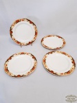 4 Pratos Rasos em Porcelana Floral Inglesa Alfred Meakin . Medidas 23 cm.