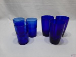 Lote de 6 copos em cristal azul cobalto. Medindo os maiores 12cm de altura.