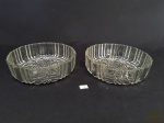 2 Bowls Saladeiras em Vidro Moldado. Medidas 16 cm diametro x 4 cm altura.