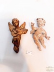 2 Anjos de parede artesanal  Madeira Provençal e Gesso Dourado. Medida 13 cm altura