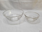 Jogo de 2 travessas redondas funda bowl em vidro temperado. Medindo 25,5cm de diâmetro de boca x 10cm de altura.