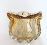 Lindo Vaso em vidro de murano âmbar. Med. 14x21 cm.