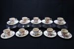 CERÂMICA - PRADO - Conjunto de 10 xícaras de café, decoração floral. Med. 5x5 cm e 12 cm. Bicados.