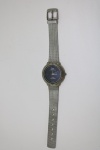 RELÓGIO - GIORGI ARMANI, caixa em metal e fundo muda de cor, pulseira em aço. Marcas de uso. Não testado e desgastes na caixa.
