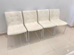 MOBILIÁRIO - Lote de 4 cadeiras brancas.