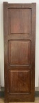 DEMOLIÇÃO - Bela porta em madeira nobre (Canela). Med. 220x70 cm.