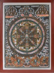 Quadro emoldurado com tapeçaria indiana em seda pintada à mão representando figuras de deuses. Medida: 107 cm x 80 cm