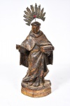 ARTE SACRA - Imagem de Santo Antonio em madeira policromada e entalhada, olhos de vidro, acompanha resplendor em prata com pedra.  Medida: 27 cm x 12 cm sem resplendor; C/ 33 cm