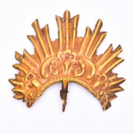ARTE SACRA - Resplendor em metal dourado para imagem sacra. Medida: 3 cm