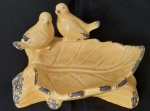Comedouro de pássaros amarelo em cerâmica - Medidas: 18x18x13 cm