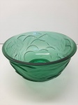 Bowl em cristal europeu na cor verde, com pássaros em  relevo . MED. 13X23CM