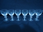 Conjunto de 6 taças em cristal Strauss para licor. Altura: 15cm.