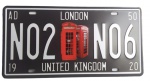 Placa Decorativa LONDON confeccionada em metal. Medidas: 31x16 cm