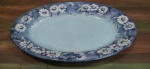Travessa ingles em faiança, com decoração floral, posterior, assinada, altura 5 x 33 x 47 cm.