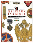 Militaria - Catálogo de militaria mundial (insígnias). O catálogo mede 20,5 X 16,0 cm, com 80 páginas. Excelente estado de conservação.