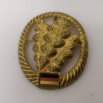 Militaria - Distintivo de Boina do Exército Alemão - EE
