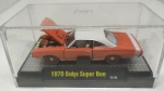 1970 Dodge Super Bee - Linda miniatura diecast escala 1/64 fabricada pela M2 - Rica em detalhes. Acompanha Tampa de acrílico e linda base originais. Abre capô e portas. Pneus em borracha