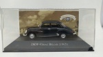 DKW Vemag Belcar. Carros Inesquecíveis do Brasil. Carrinho miniatura diecast escala 1/43. Na caixa e base originais  