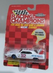 Miniatura Racing Champions Nascar Classics Plymouth 1970  Dick Brooks -  #32  die cast -  escala 1:64 - item de coleção na embalagem original fechada-  miniatura íntegra. Cartela com sinais.