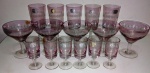 Jogo de cristal em coloração rosa com lapidação em bolinhas - BLUMENAU - 6 taças de vinho branco, 5 tças de champagnhe e 6 taças de licor  ( C)