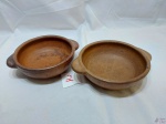 Lote de 2 cuias bowl em cerâmica crua com 2 alças. Medindo 18cm de diâmetro x 6,5cm de altura.