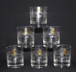 Seis copos de whisky de cristal nacional Hering, lapidados à mão, sem uso.
