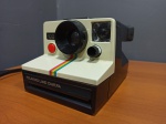 Câmera Fotográfica Polaroid Land Câmera 1000 em Perfeito Estado de Conservação - Excelente estado câmera nunca foi usada, câmera mais cobiçada e desejada da década de 90.