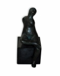 CARYBÉ, - Figura - Escultura em bronze - 24 x 13 cm - Assinatura na Peça