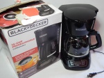 Cafeteira elétrica Black & Decker 12-cup programmable coffeemaker. Acondicionada em embalagem original com manual. Não testada e sem garantias. 120V.