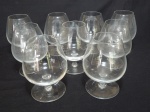 Nove taças para conhaque em cristal. Algumas com desgastes. Alt. 12cm.