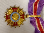 MILITARIA - "Ordem Estácio de Sá" metal e esmalte. Medalha concedida por ocasião do IV Centenário da morte do fundador da Cidade do Rio de Janeiro, ainda no Estado da Guanabara, em 1967.