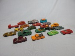 Vinte (20) miniaturas de carrinhos sortidos. Alguns no estado.