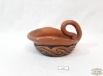 Molheira em Ceramica  tipo Marajoara com relevosMedida: 16 cm comprimento x 13 cm x 5 cm altura
