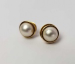 BRINCOS EM OURO AMARELO 18K COM PÉROLAS MABE -  13 MM DE DIAMETRO 4 G