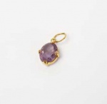 LINDO PINGENTE EM OURO 18K COM AMETISTA.  2 CM DE ALTURA. 0,8 G