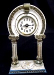 Relógio : Moldura para relógio - estilo romano . No estado e não funciona. Altura 25 cm e largura 14 cm.